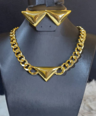 Tervana Adorn